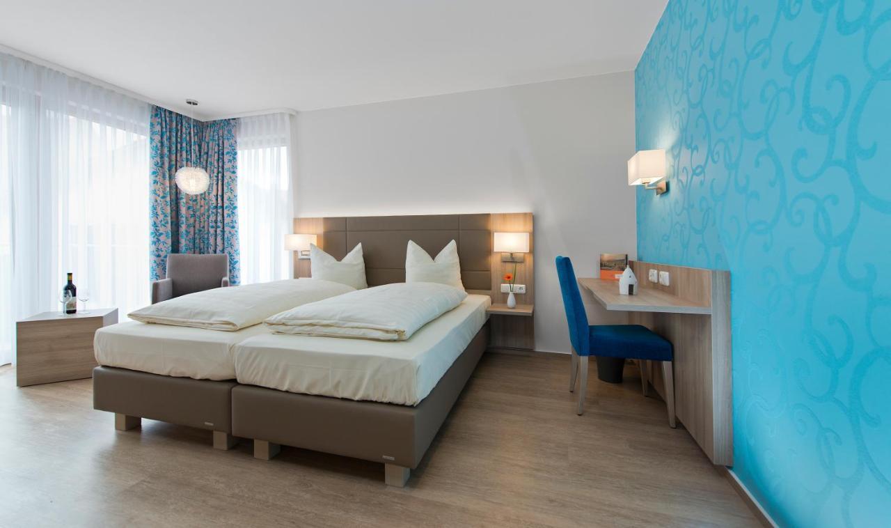 Landhotel Im Klostereck Strubel-Roos فلونهايم المظهر الخارجي الصورة